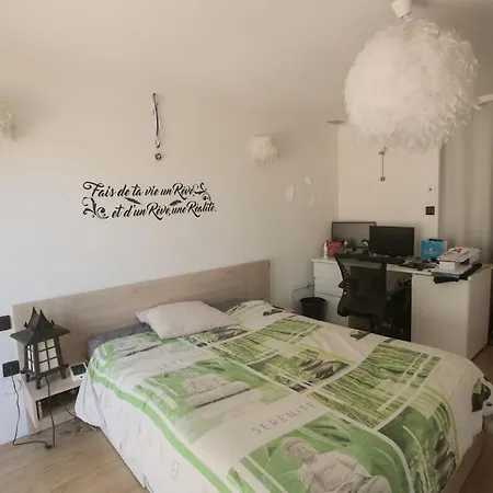 Maison 4 Avec Piscine Saint-Gilles (Gard)